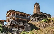 tusheti_georgia_tush_houses_caucasus_mountains_villages_(2)_Easy-Resize_com
