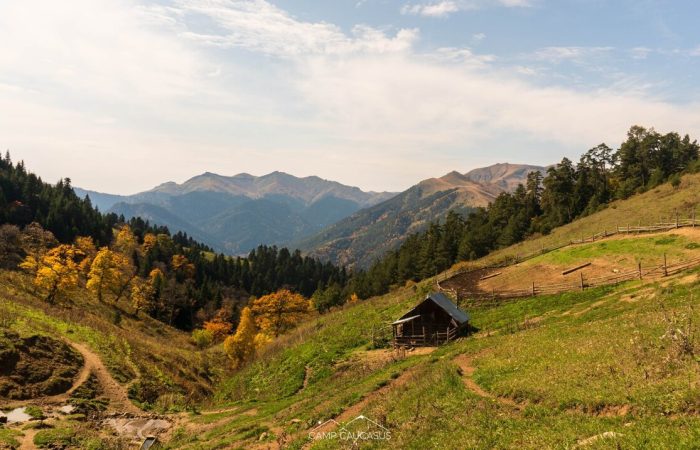 Hiking tour Borjomi-kharagauli national park Georgia