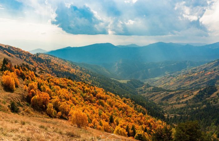 Hiking tour Borjomi-kharagauli national park Georgia