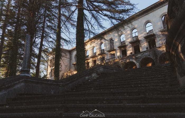 Tskaltubo-Georgia-abandoned-sanatorium-Camp Caucasus (18)