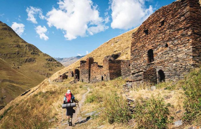 omalo-shatili trail tusheti hiking georgia camp caucasus atsunta (23)