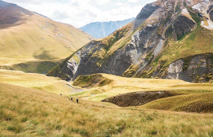 omalo-shatili trail tusheti hiking georgia camp caucasus atsunta (30)