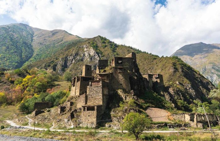 omalo-shatili trail tusheti hiking georgia camp caucasus atsunta (50)