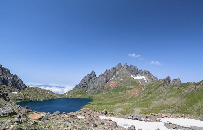 tobavarchkhili trekking tour lake camp caucasus (27)
