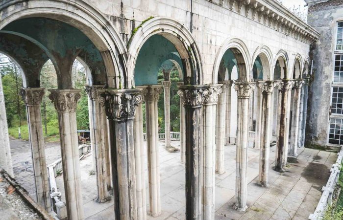 medea sanatourium columns at tskaltubo sanatoriums urbex soviet tour