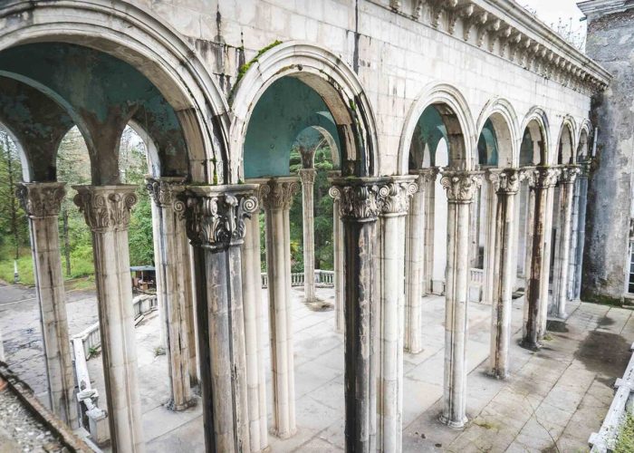 medea sanatourium columns at tskaltubo sanatoriums urbex soviet tour