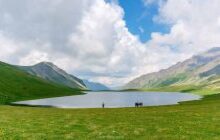 black-rocks-lake-hiking-lagodekh