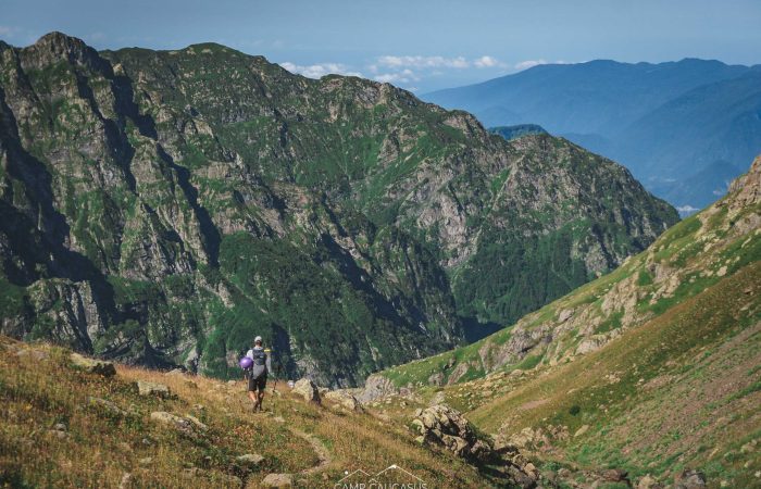 Lush valleys and granite formations along the Tobavarchkhili lakes trail